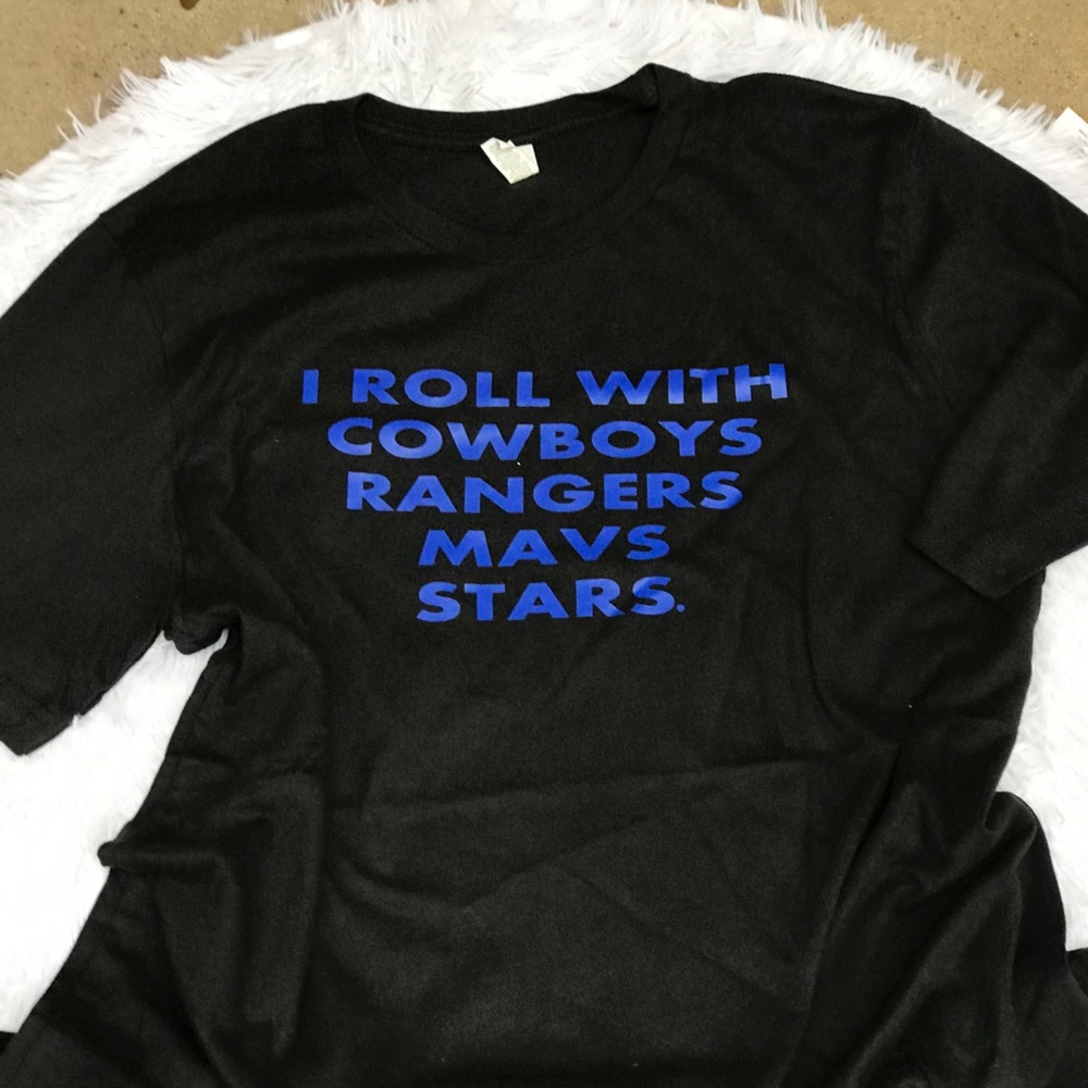New men black shirt sleeve tshirt, size large. Cowboys Mavericks Rangers Stars